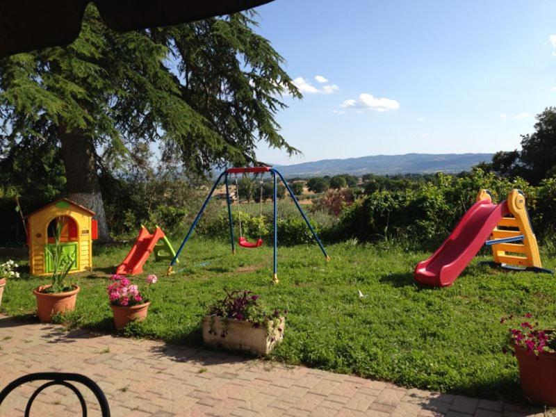 Готель Assisi Garden Екстер'єр фото